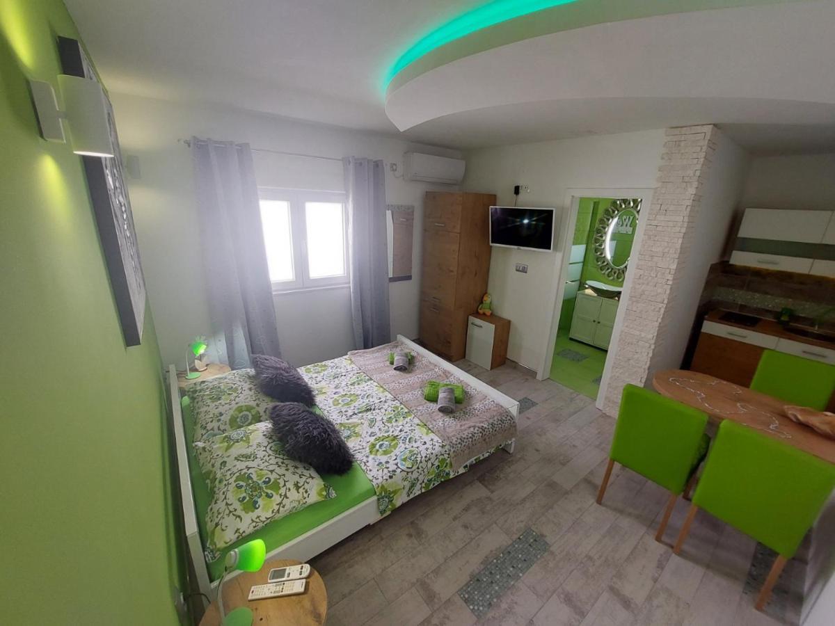 ביוגראד נה מורו Villa Tamara מראה חיצוני תמונה
